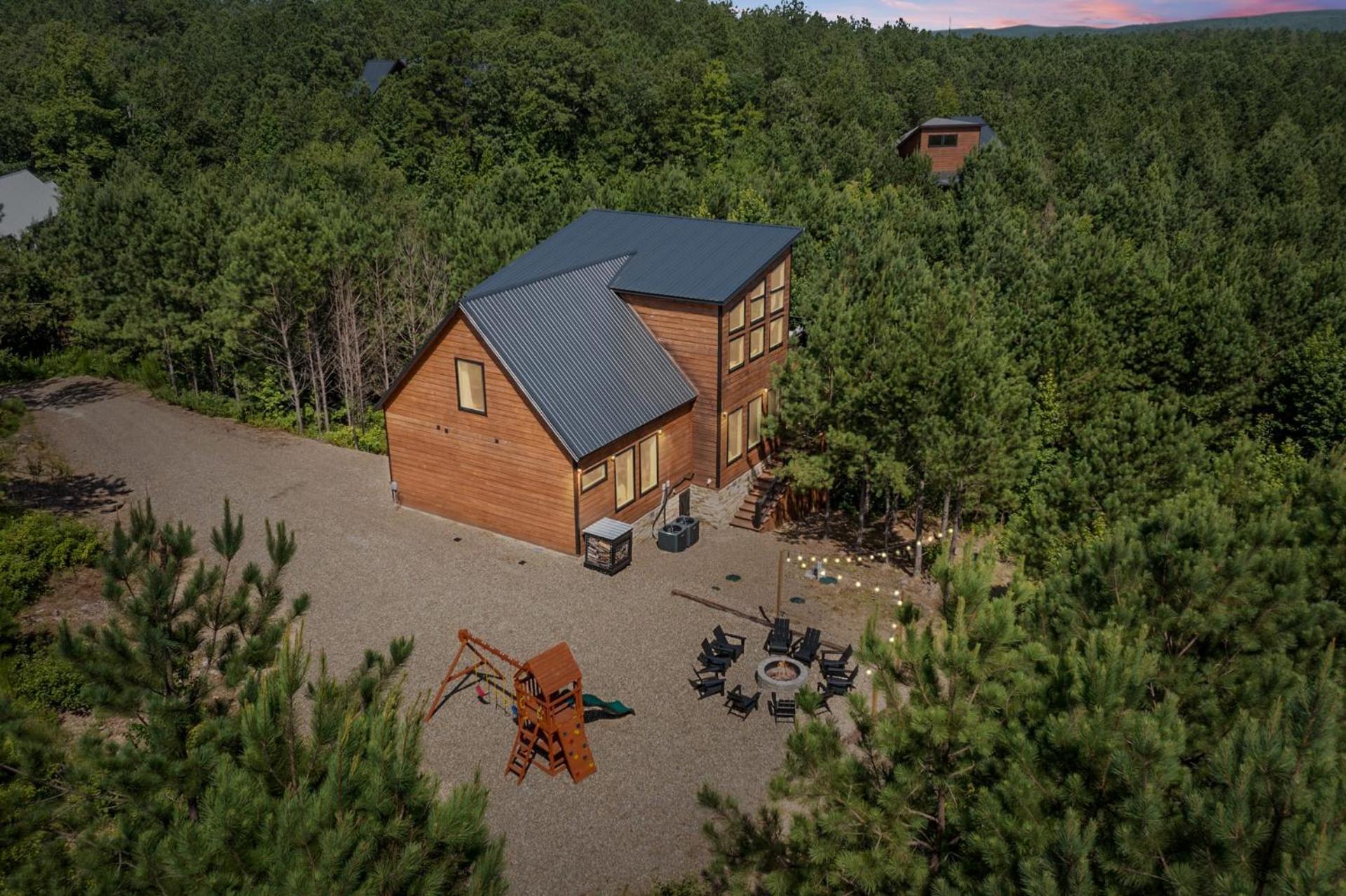 Pines And Recreation Broken Bow Exterior foto